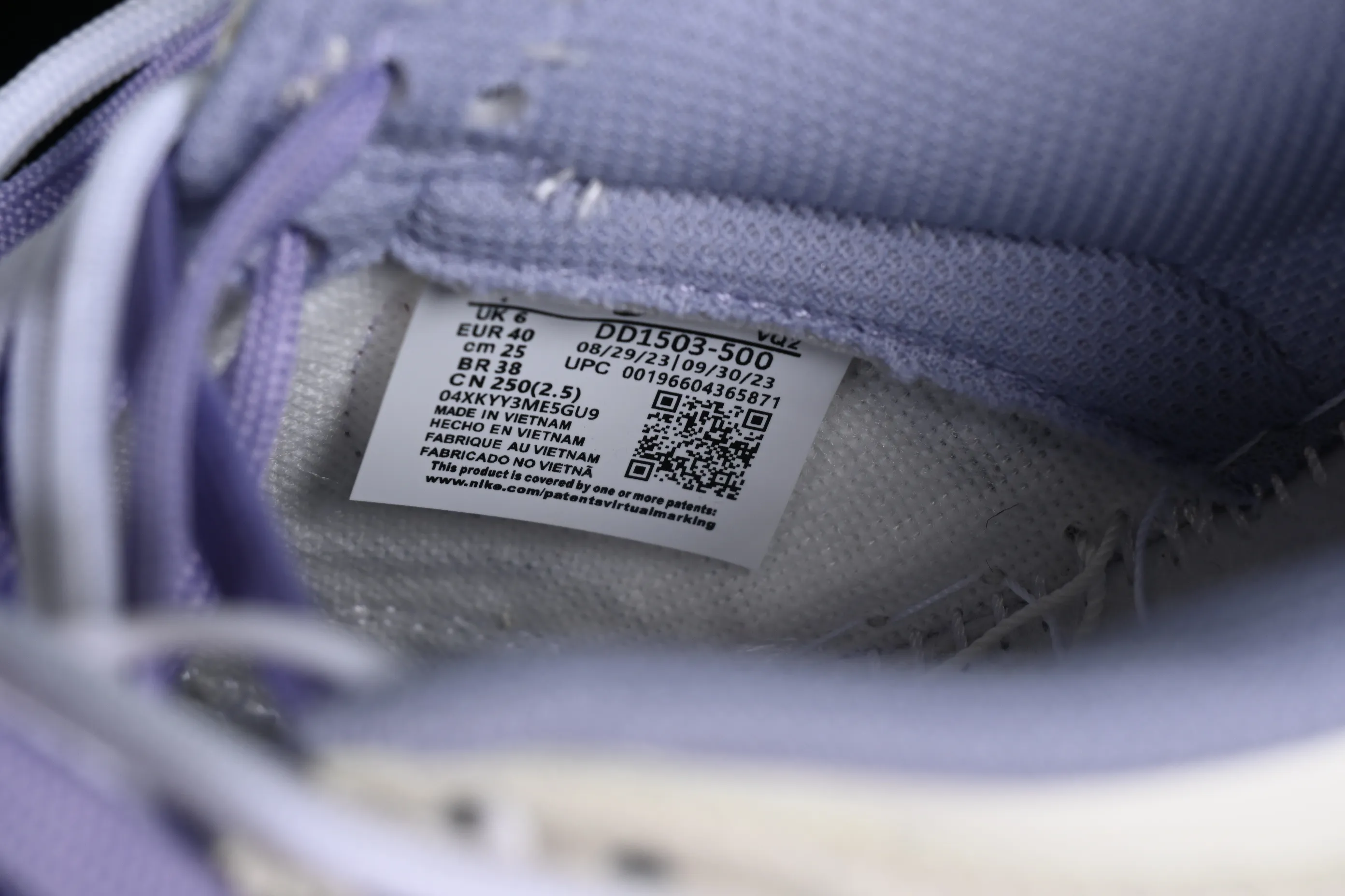All categories Nk SB Dunk Series Nk SB Dunk Low Low-top sneakers CS version Nk Dunk Low Bubble Jellyfish Simple and refreshing Raspberry White SB strap low-top casual sneakers DD1503-500